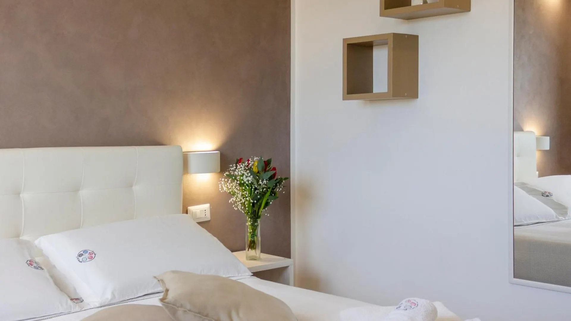 ***  5 Elementi Bed & Breakfast Porto Empedocle Italy