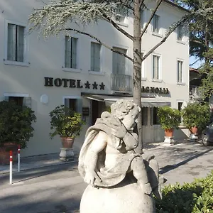 Magnolia Italia