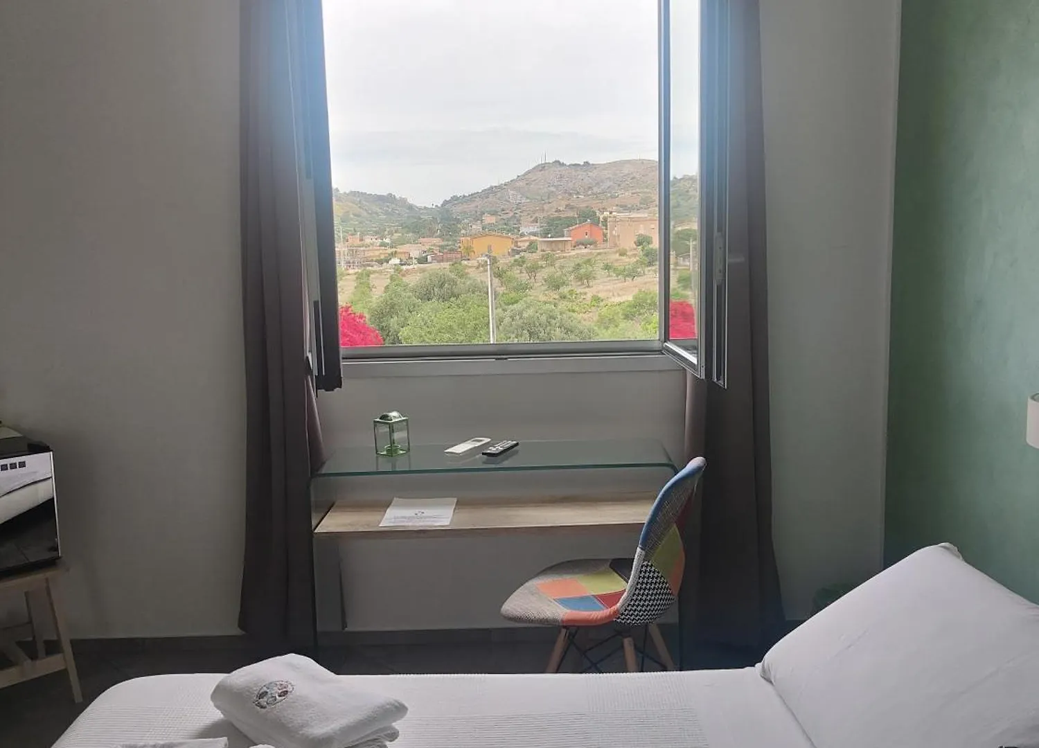 Bed and Breakfast 5 Elementi Porto Empedocle Italien